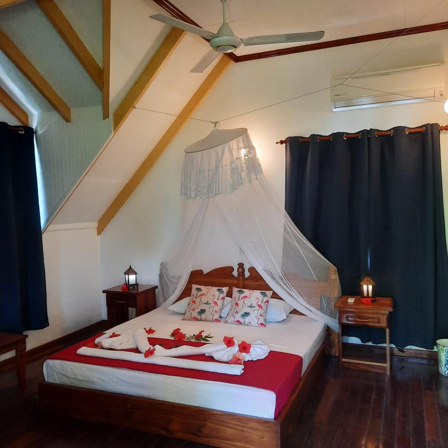 Chalets D'Anse Reunion ラ・ディーグ島 部屋 写真